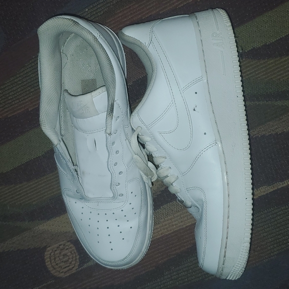 air force ones mens size 8